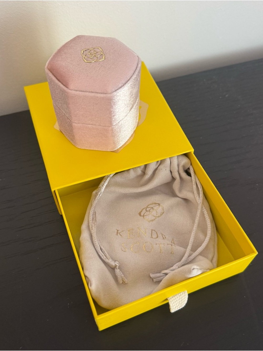 Kendra Scott Elle Locket Long Pendant Necklace in Gold - Picture 3 of 7